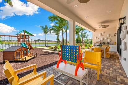 APX 623 Meridian Patio 4
