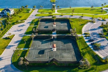 AR tennis aerial 3x2