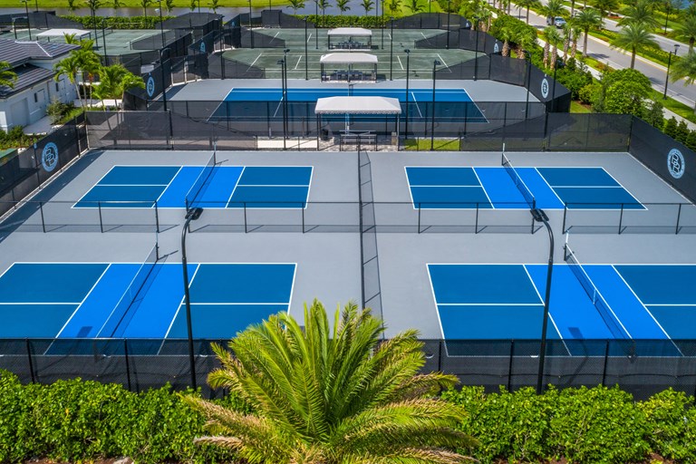 BBR Racquet Club 4