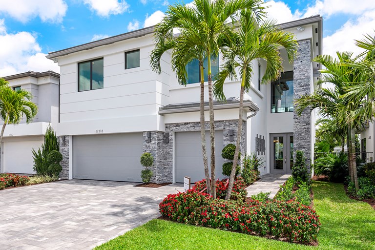 Honolulu Select Front Elevation