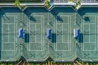 TENNIS
