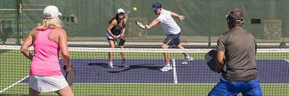 lifestyle section carusel tennis