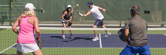 lifestyle section carusel tennis