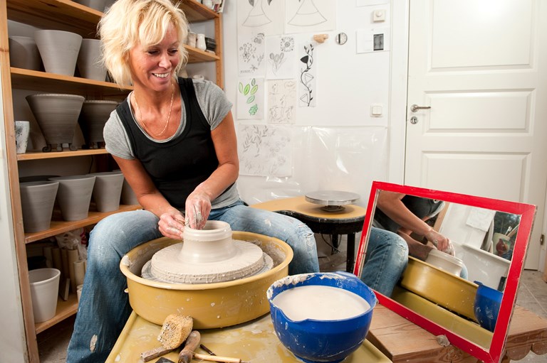 pottery