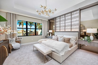 Vienna Grande Primary Bedroom