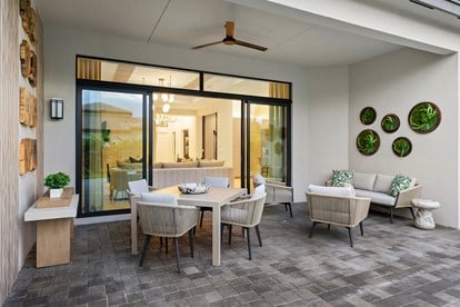 Julia Patio