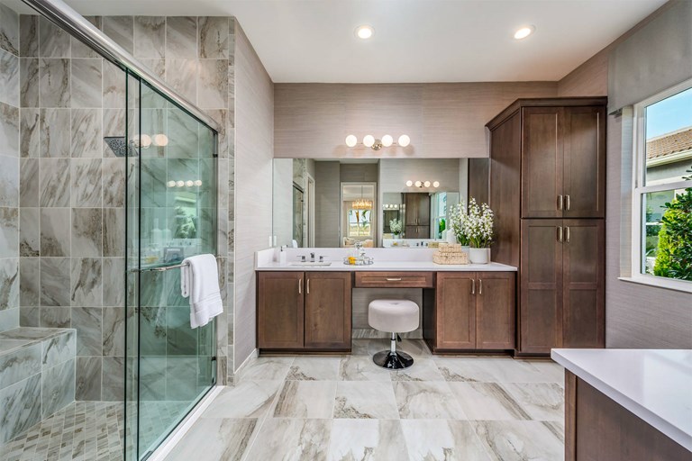 Bellagio Master Bathroom