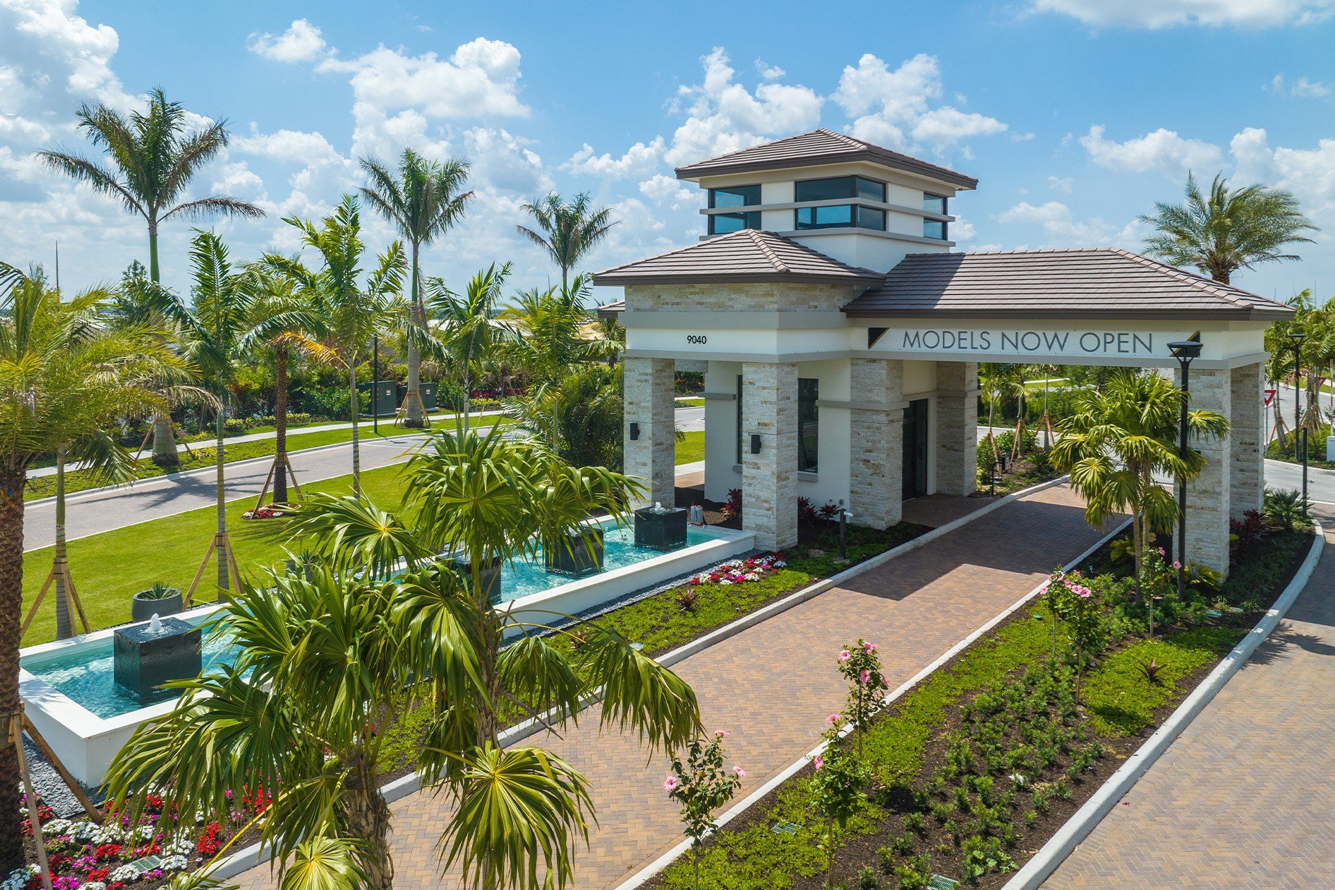 STAFFED GATEHOUSE