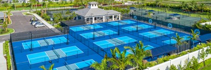 WORLD-CLASS RACQUET CLUB