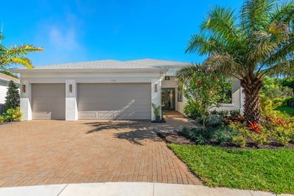 FLOORPLAN SPOTLIGHT ON THE BAHAMA