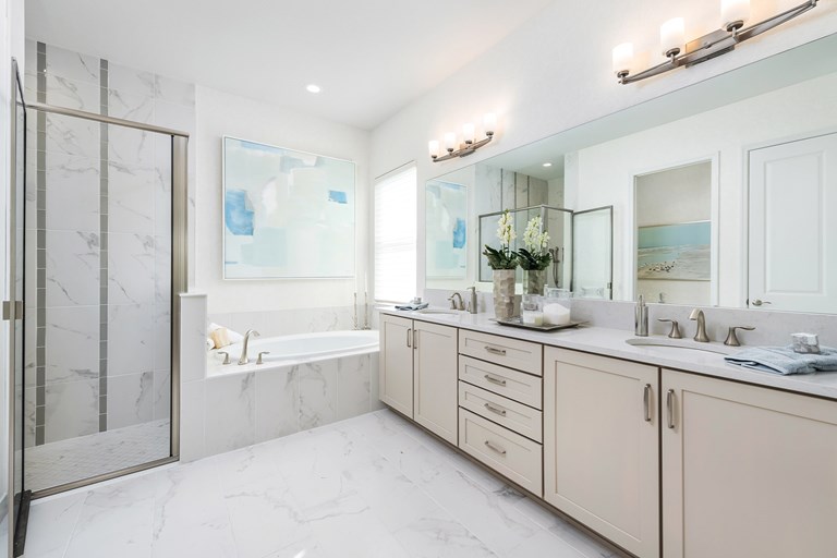 Laurel Master Bathroom