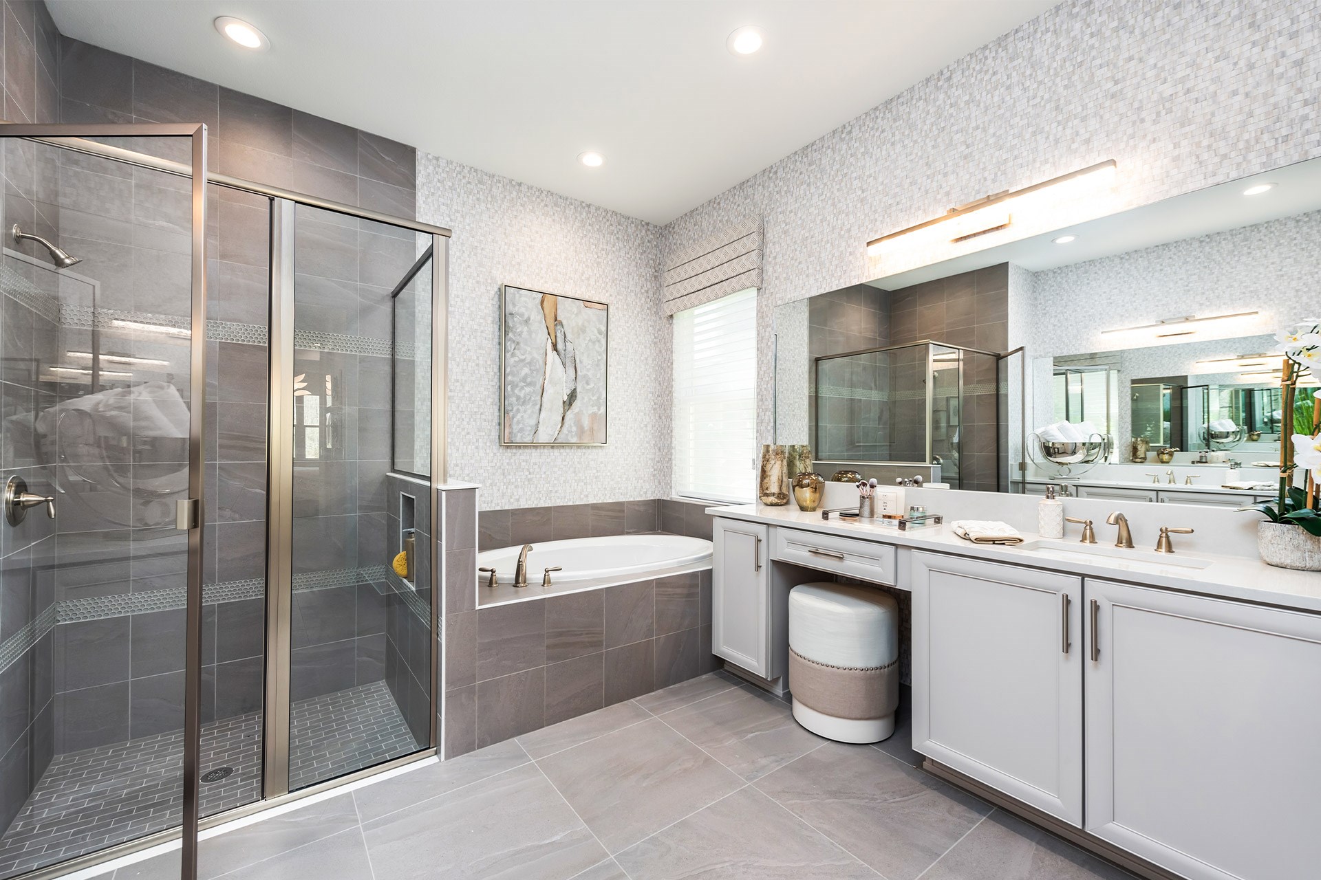 Aspen Master Bathroom