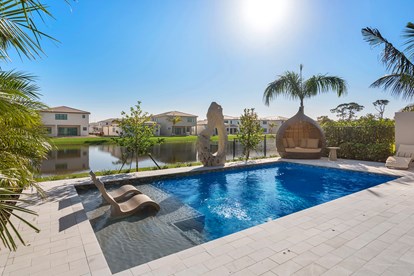 PRIVATE OUTDOOR OASIS