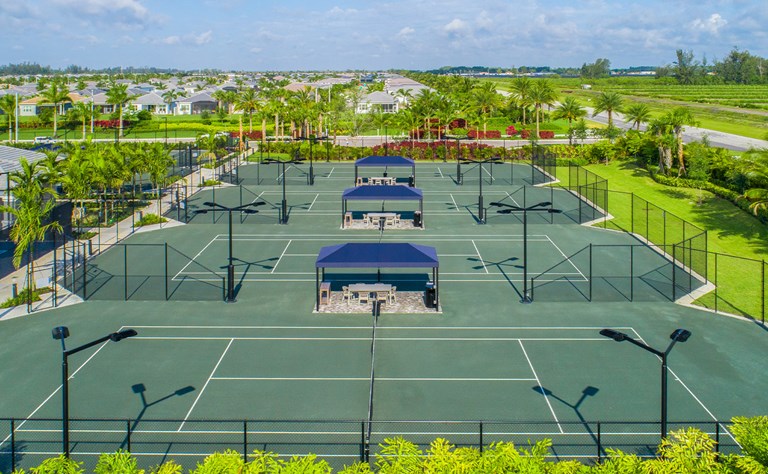 VS Racquet Club drone 0298